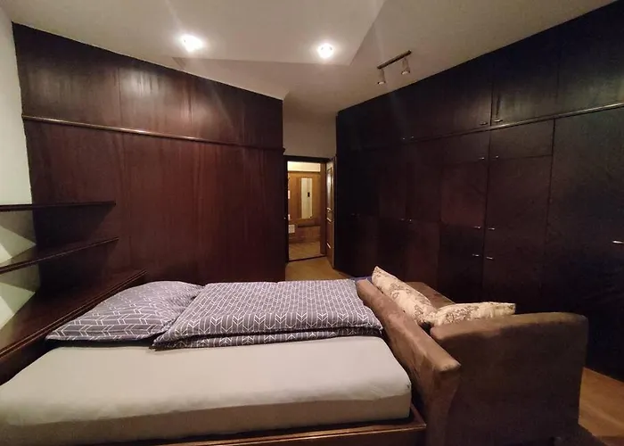 Appartamento Cosy In Tyrolean Flat Innsbruck