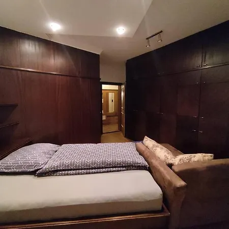 شقة Cosy In Tyrolean Flat إنسبروك